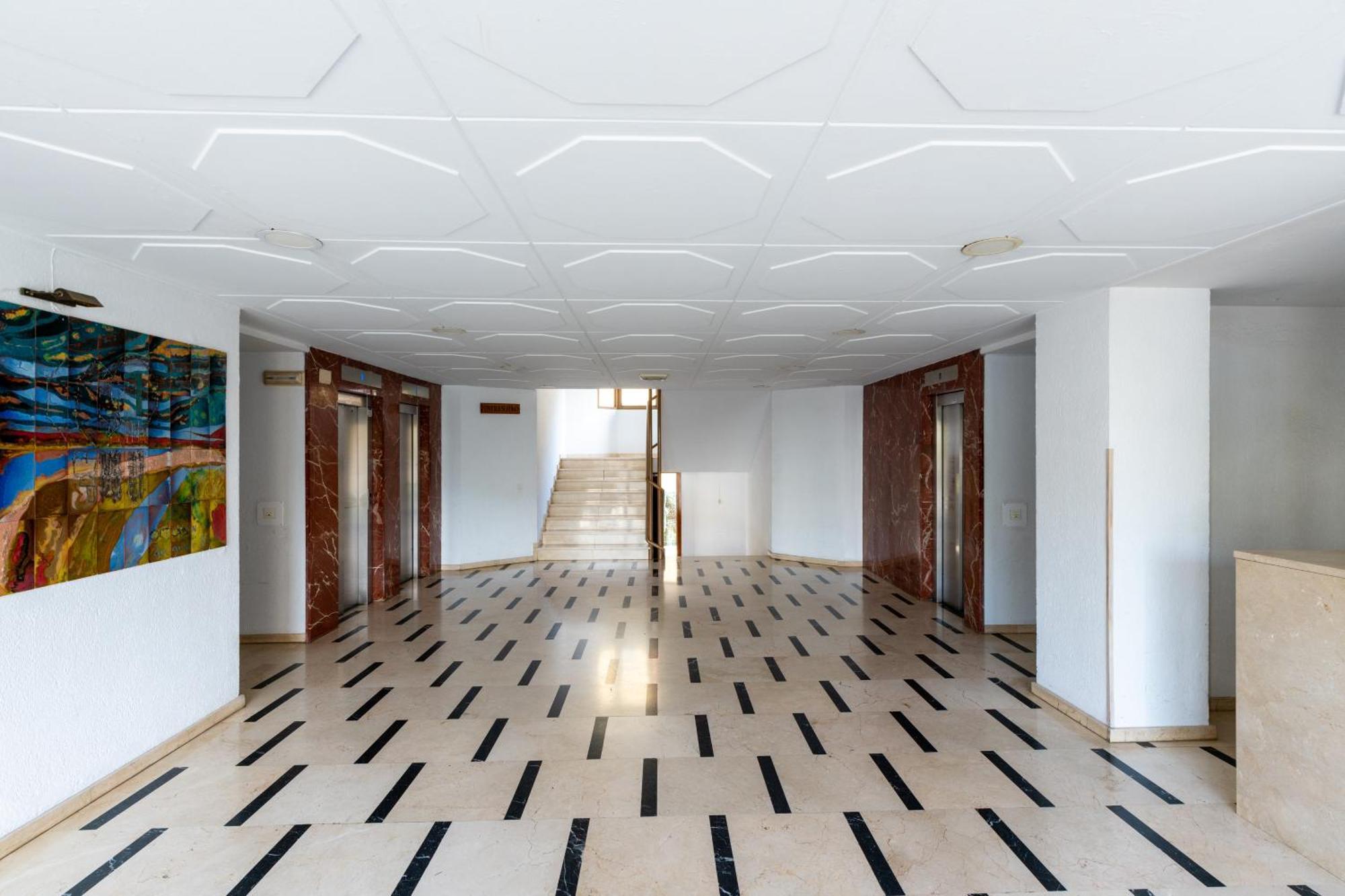 Diseno Y Comodidad En Bami Seville Exterior photo