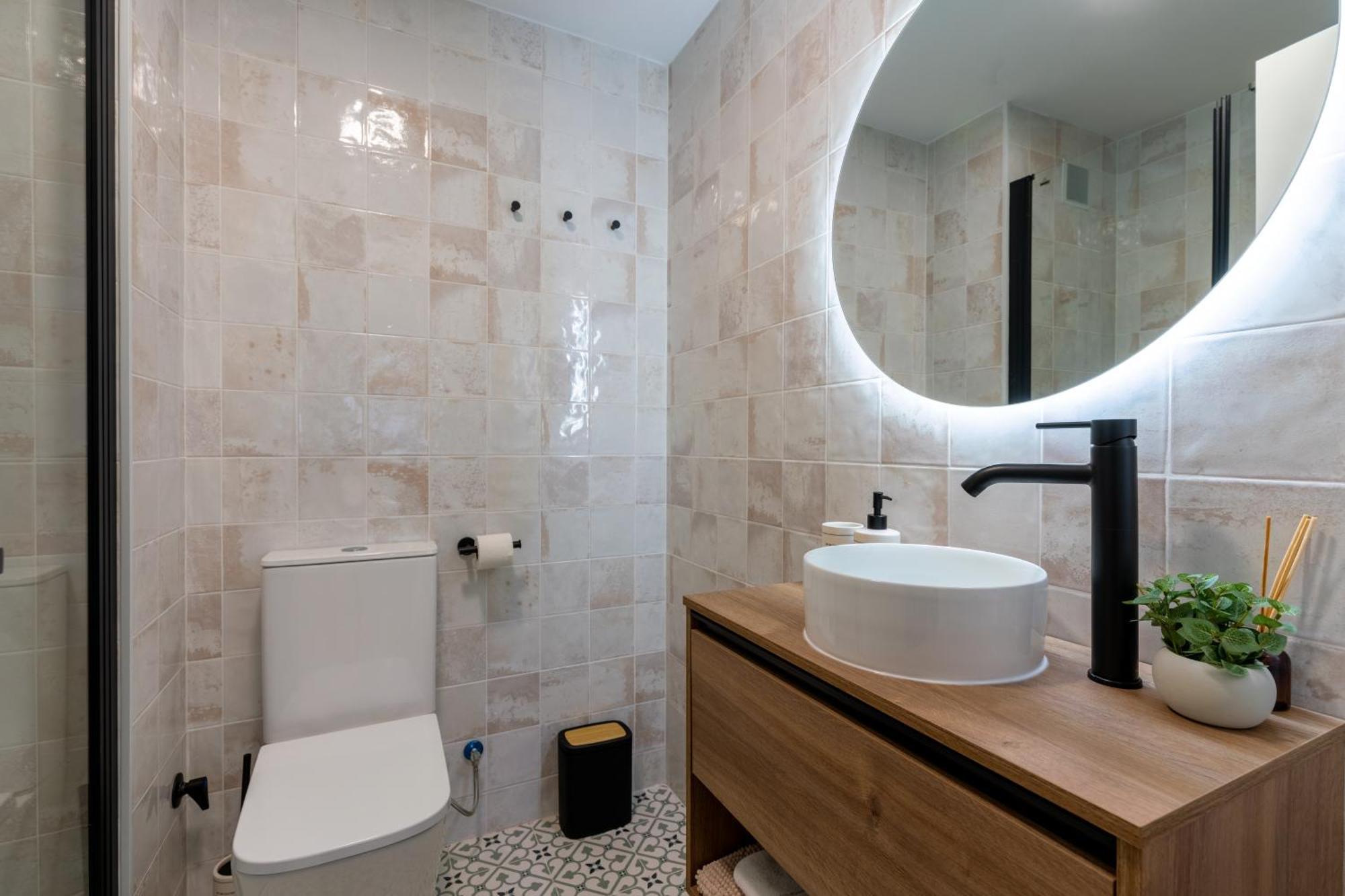 Diseno Y Comodidad En Bami Seville Exterior photo